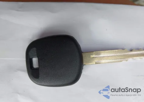 2010 Toyota Sienna Le z USA, uszkodzony, nr VIN 5TDKK4CC2AS302808